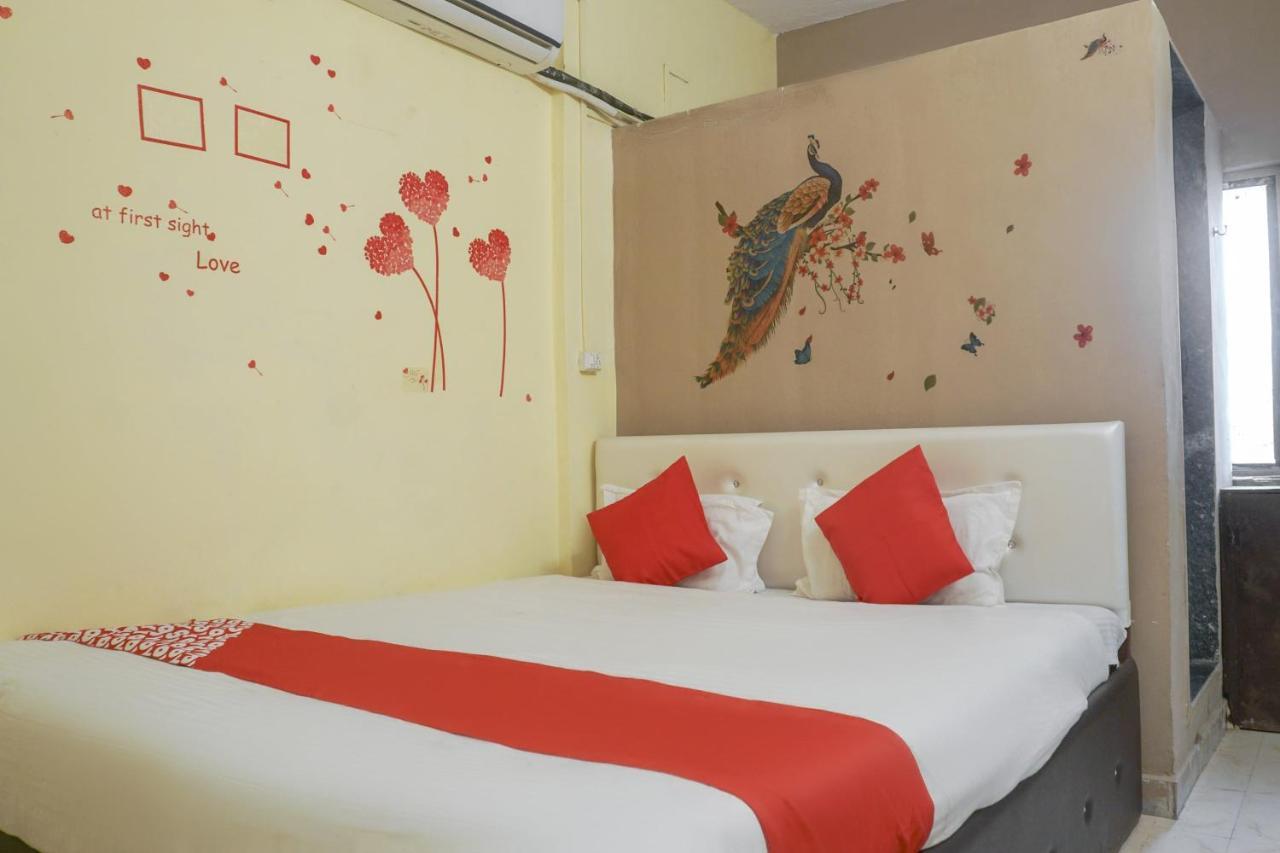 Hotel O R K Hotel Pimpri-Chinchwad Esterno foto