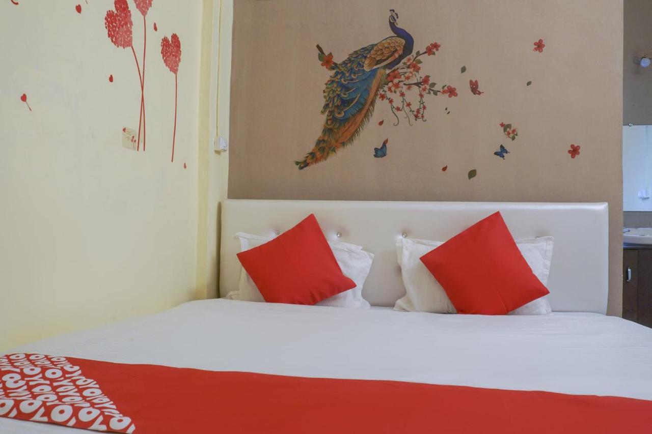 Hotel O R K Hotel Pimpri-Chinchwad Esterno foto